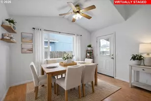 3125 V St St, Springfield, OR 97477 - Photo 3