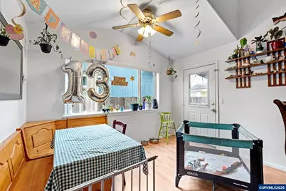 3125 V St St, Springfield, OR 97477 - Photo 7