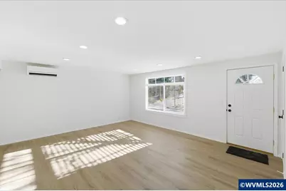 635 Missouri Av S, Salem, OR 97302 - Photo 9