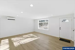 635 Missouri Ave S, Salem, OR 97302 - Photo 9