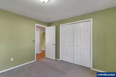 1860 Plateau Dr NE, Salem, OR 97305 - Photo 23