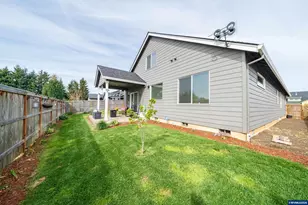 459 NE Cedar St, Sublimity, OR 97385 - Photo 35