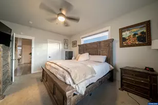 459 NE Cedar St, Sublimity, OR 97385 - Photo 13