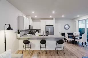 6268 SE Harkness Ln, Hillsboro, OR 97123 - Photo 7