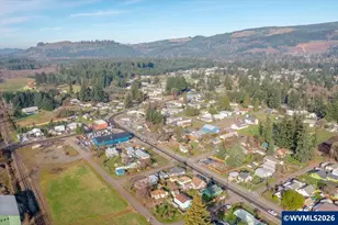 817 Main St, Lyons, OR 97358 - Photo 45