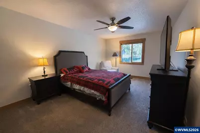 125 Melgard Ct, Detroit, OR 97342 - Photo 23