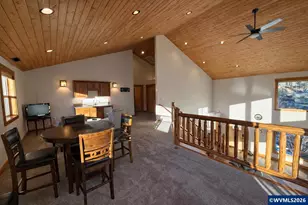 125 Melgard Ct, Detroit, OR 97342 - Photo 19