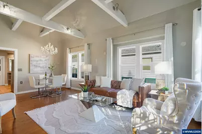 1065 22nd St NE, Salem, OR 97301 - Photo 5