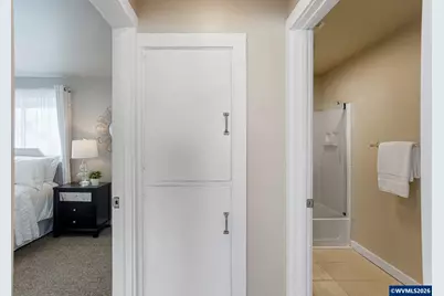 1065 22nd St NE, Salem, OR 97301 - Photo 19