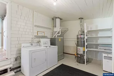 1065 22nd St NE, Salem, OR 97301 - Photo 23