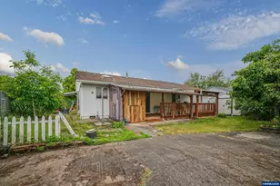 1526 Royalty Dr NE, Salem, OR 97301 - Photo 29