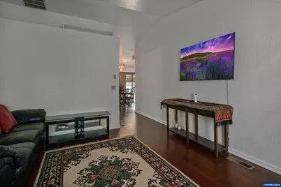 1526 Royalty Dr NE, Salem, OR 97301 - Photo 7