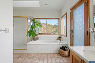 6455 NW Sisters Pl, Corvallis, OR 97330 - Photo 21