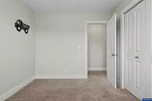 5657 Boundary Dr S, Salem, OR 97306 - Photo 25