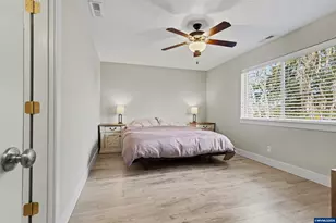 5657 Boundary Dr S, Salem, OR 97306 - Photo 29