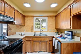 1500 Carobelle Ct Ct, Cottage Grove, OR 97424 - Photo 25