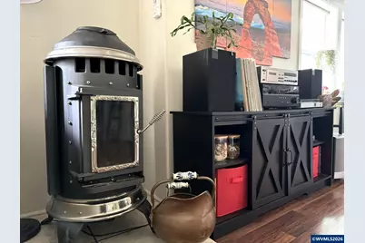 260 S Main St, Falls City, OR 97344 - Photo 11