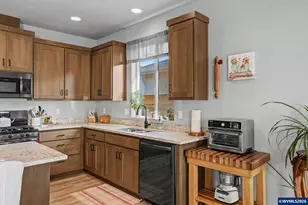 1687 Wilson Ct, Monmouth, OR 97361 - Photo 15