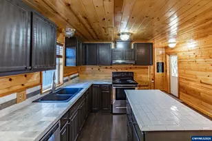 3800 E Mountain View Dr SE, Albany, OR 97322 - Photo 9