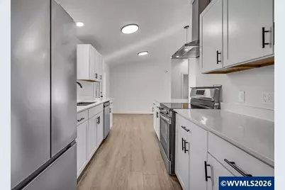 1477 June Wy, Woodburn, OR 97071 - Photo 17