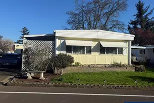 194 Broadmore Ave NE, Salem, OR 97301 - Photo 3