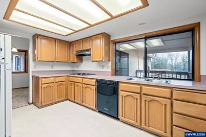 1669 Nut Tree Dr, Salem, OR 97304 - Photo 15