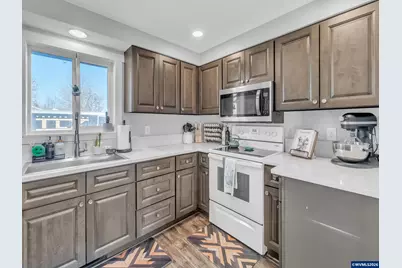 396 Clover St, Aumsville, OR 97325 - Photo 7