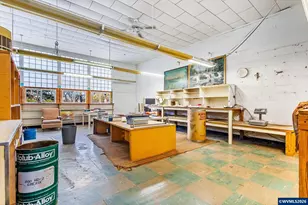 35113 Brewster Rd, Lebanon, OR 97355 - Photo 19