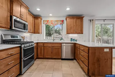 1931 Arroyo Ridge Dr NW, Albany, OR 97321 - Photo 9