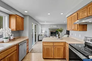 2666 Michael Ct NE, Salem, OR 97305 - Photo 21