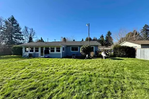 31867 Lawrence St, Lebanon, OR 97355 - Photo 35