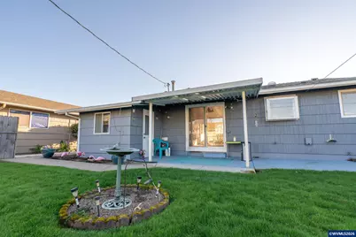 1379 Sallal Rd, Woodburn, OR 97071 - Photo 5