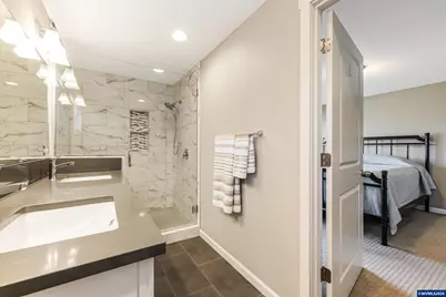 443 S Columbia Dr, Woodburn, OR 97071 - Photo 19