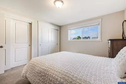 443 S Columbia Dr, Woodburn, OR 97071 - Photo 21