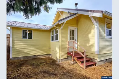 308 A St, Silverton, OR 97381 - Photo 33