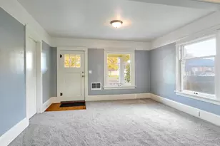 308 A St, Silverton, OR 97381 - Photo 3