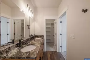 4445 Knotty Pne Ct, Sweet Home, OR 97386 - Photo 29