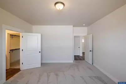 4445 Knotty Pine Ct, Sweet Home, OR 97386 - Photo 23