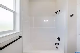 4455 Knotty Pne Ct, Sweet Home, OR 97386 - Photo 15