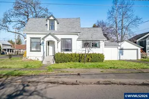 109 E Isabella St, Lebanon, OR 97355 - Photo 1