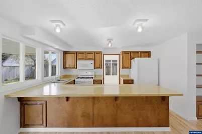 1062 33rd Av SW, Albany, OR 97321 - Photo 11