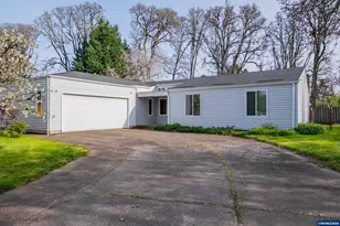 1062 33rd Ave SW, Albany, OR 97321 - Photo 3