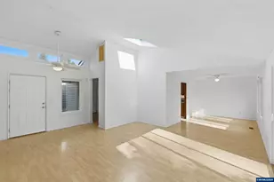 1062 33rd Ave SW, Albany, OR 97321 - Photo 9