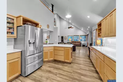 6889 Blazer Ln SE, Salem, OR 97317 - Photo 9