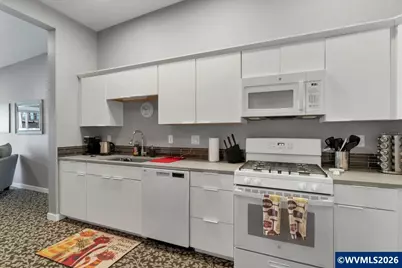 229 Commercial St NE, Salem, OR 97301 - Photo 7