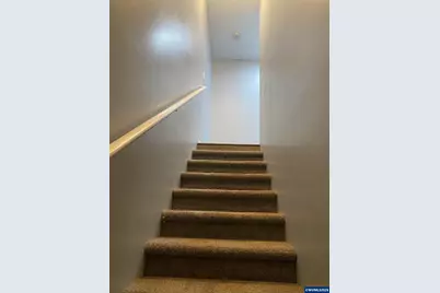 2211 Jefferson Ct, Albany, OR 97322 - Photo 11