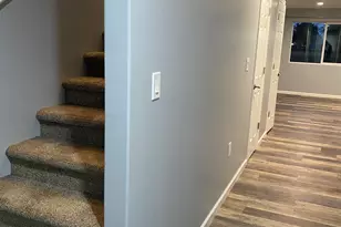 2211 Jefferson Ct, Albany, OR 97322 - Photo 9