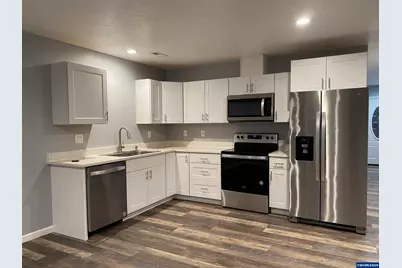 2211 Jefferson Ct, Albany, OR 97322 - Photo 7