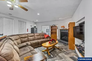 858 Iva Ln NE, Salem, OR 97317 - Photo 15