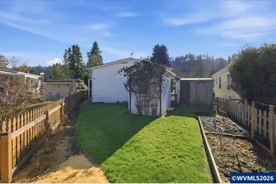 1307 S Water St, Silverton, OR 97381 - Photo 33